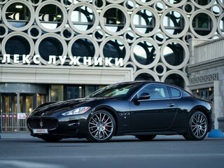 2010 Maserati GranTurismo S I, серый, 3300000 рублей, вид 1