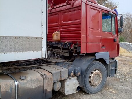 1999 MAN 19, красный, 670000 рублей, вид 2