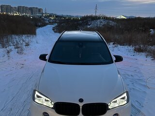 2017 BMW X5 30d III (F15), белый, 5200000 рублей, вид 3
