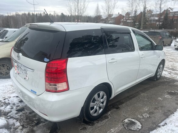 2009 Toyota Wish II, белый, 1130000 рублей - вид 5