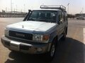2016 Toyota Land Cruiser 76 70 Series Рестайлинг 1, серебристый