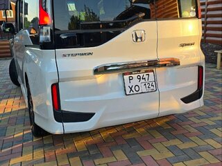 2020 Honda Stepwgn Spada V Рестайлинг, белый, 2699000 рублей, вид 3