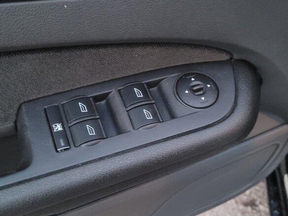 2007 Ford Focus II, чёрный, 430000 рублей - вид 19