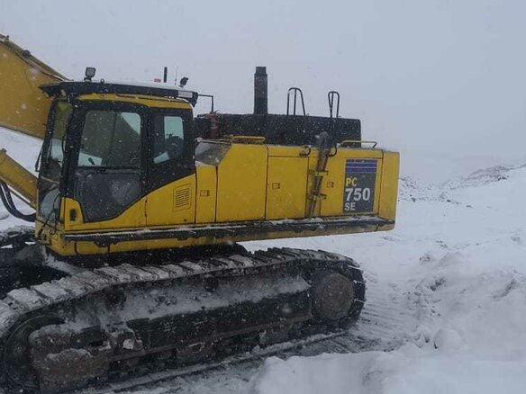 2011 Komatsu PC750-7, золотистый - вид 4