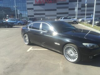 2010 BMW 7 серии 750i xDrive V (F01/F02/F04), чёрный, 1700000 рублей, вид 5
