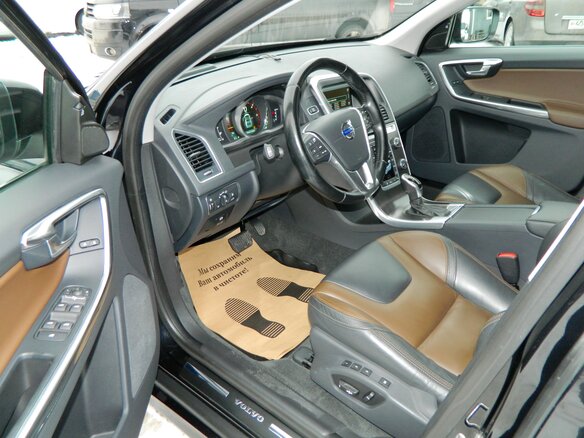 2014 Volvo XC60 I Рестайлинг, чёрный - вид 6