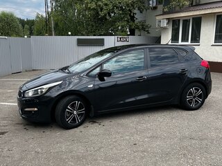 2016 Kia Ceed II Рестайлинг, чёрный, 980000 рублей, вид 5