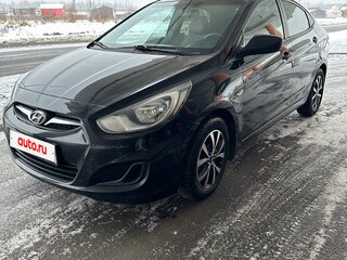 2013 Hyundai Solaris I, чёрный, 750000 рублей, вид 1