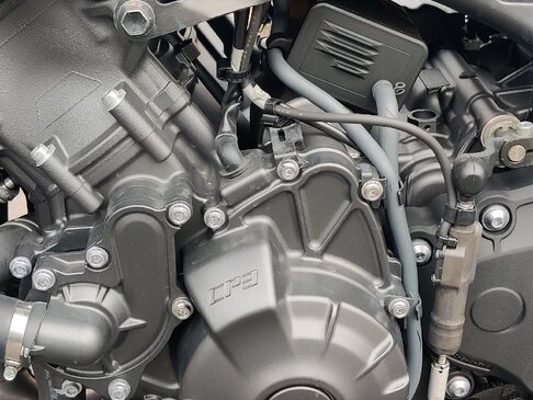 2021 Yamaha MT-09 (FZ-09), серый, 1150000 рублей - вид 18