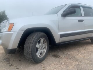 2005 Jeep Grand Cherokee III (WK), серебристый, 985000 рублей, вид 4