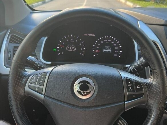 2014 SsangYong Actyon II Рестайлинг, чёрный, 1050000 рублей - вид 4