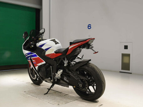2014 Honda CBR 1000 RR/RA Fireblade, чёрный, 963123 рублей, вид 4