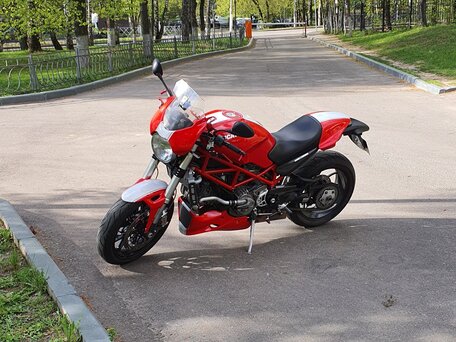 2007 Ducati Monster S4, красный, 399000 рублей, вид 3