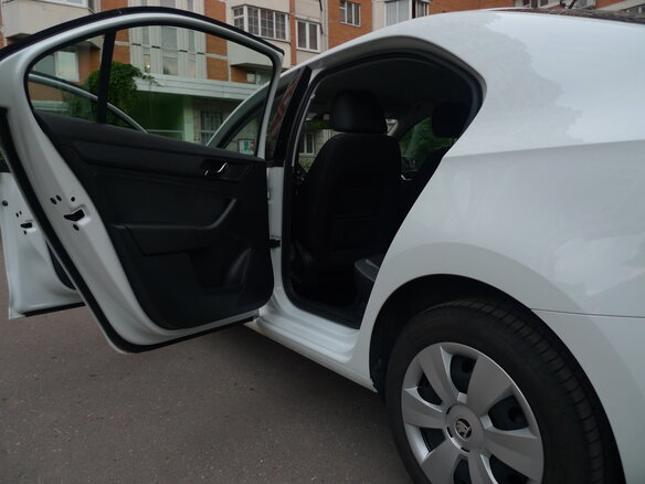 2016 Skoda Rapid I, белый - вид 3