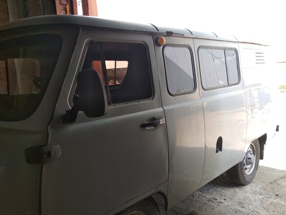 2012 УАЗ 2206, серебристый, 250000 рублей - вид 1
