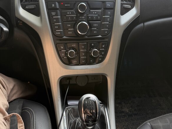 2012 Opel Astra GTC J Рестайлинг, красный, 900000 рублей - вид 7