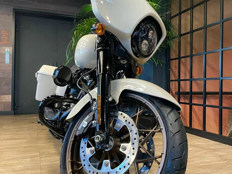 2023 Harley-Davidson Street Glide ST, белый, 3640000 рублей, вид 5