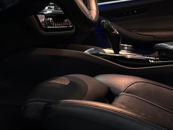 2020 BMW 5 серии 530i VII (G30/G31/G38) Рестайлинг, белый, 5250000 рублей - вид 15