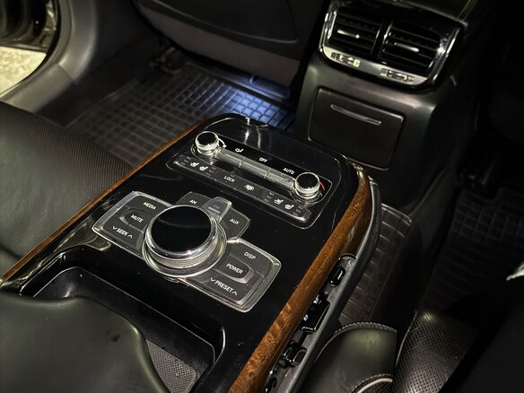 2018 Genesis G90 I, чёрный, 2230000 рублей - вид 8