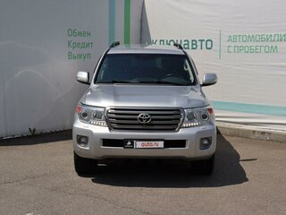 2014 Toyota Land Cruiser 200 Series Рестайлинг 1, серебристый, 4650000 рублей, вид 2