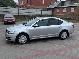 2014 Skoda Octavia III (A7), серебристый, 1000000 рублей, вид 4