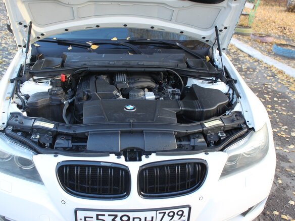 2012 BMW 3 серии 320i V (E90/E91/E92/E93) Рестайлинг, белый - вид 15