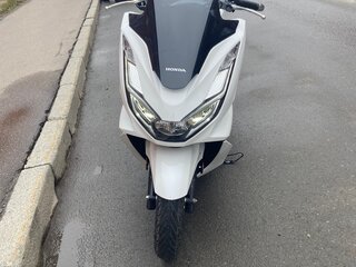 2021 Honda PCX 125, белый, 400000 рублей, вид 1
