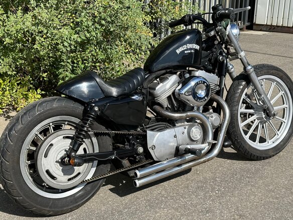 2009 Harley-Davidson Sportster 883, чёрный, 499000 рублей - вид 2