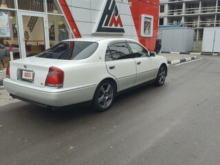 1999 Toyota Crown Majesta III (S170), белый, 549000 рублей, вид 3
