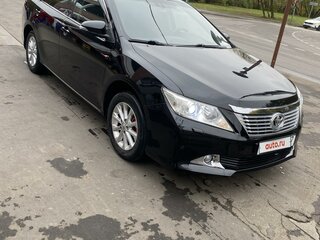 2013 Toyota Camry VII (XV50), чёрный, 1550000 рублей, вид 2