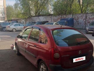 2000 Citroen Xsara Picasso, красный, 140000 рублей, вид 4