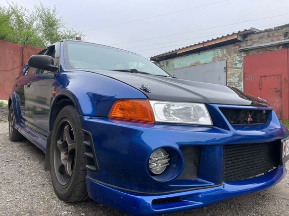 1998 Mitsubishi Lancer Evolution V, синий, 700000 рублей - вид 14