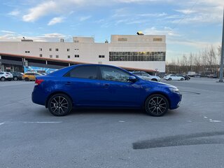 2011 Kia Cerato 6-speed II, синий, 830000 рублей, вид 4