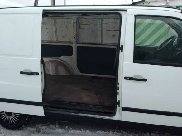 2000 Mercedes-Benz Vito, белый, 580000 рублей - вид 13