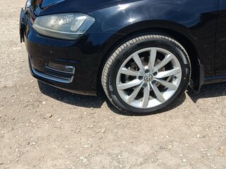 2015 Volkswagen Golf VII, чёрный, 1474000 рублей, вид 4