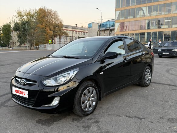 2013 Hyundai Solaris I, чёрный, 739000 рублей