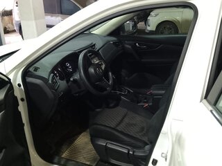 2018 Nissan Rogue II Рестайлинг, белый, 2801896 рублей, вид 4
