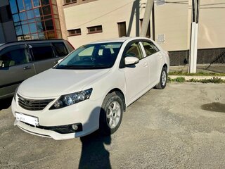 2015 Toyota Allion II Рестайлинг, белый, 1400000 рублей, вид 1