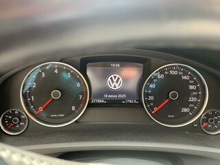 2014 Volkswagen Touareg II, чёрный, 2310000 рублей, вид 5