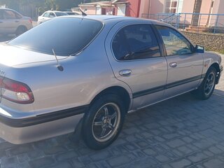 1995 Nissan Maxima IV (A32), серебристый, 300000 рублей, вид 2