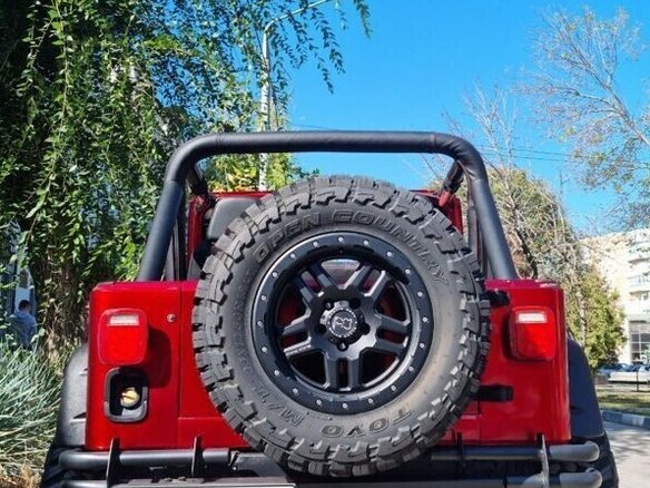 1993 Jeep Wrangler I (YJ), красный, 2100000 рублей - вид 10