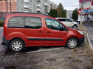 2008 Peugeot Partner II, красный, 600000 рублей, вид 5