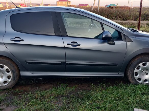 2010 Peugeot 308 I, серый - вид 3