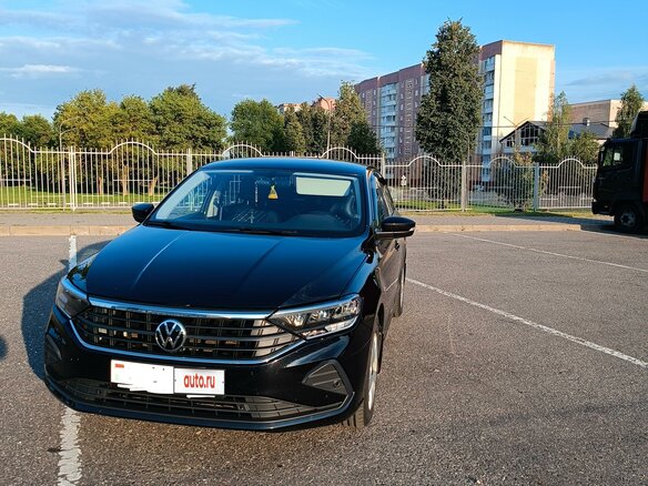 2021 Volkswagen Polo VI, чёрный, 1750000 рублей - вид 1
