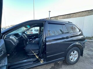 2014 SsangYong Kyron 5-speed I Рестайлинг, чёрный, 1000000 рублей, вид 5