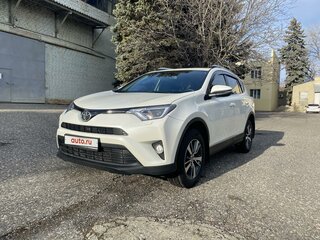 2016 Toyota RAV4 IV (XA40) Рестайлинг, белый, 1800000 рублей, вид 1