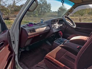 1990 Toyota HiAce H100, серый, 500000 рублей, вид 5