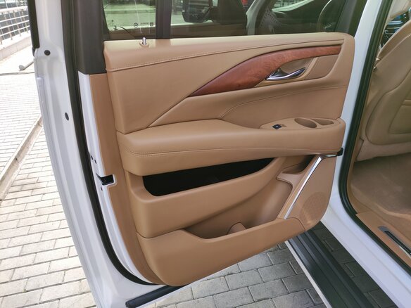 2016 Cadillac Escalade ESV IV, белый - вид 15