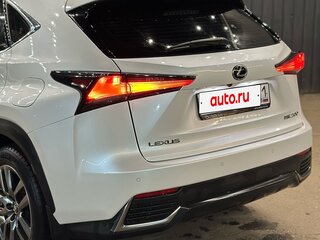 2017 Lexus NX 200 I Рестайлинг, белый, 2600000 рублей, вид 5