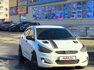 2011 Hyundai Solaris I, белый, 750000 рублей, вид 2